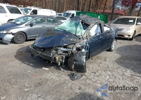 2019 Toyota Corolla Le from USA, damaged, VIN 5YFBURHE9KP941859